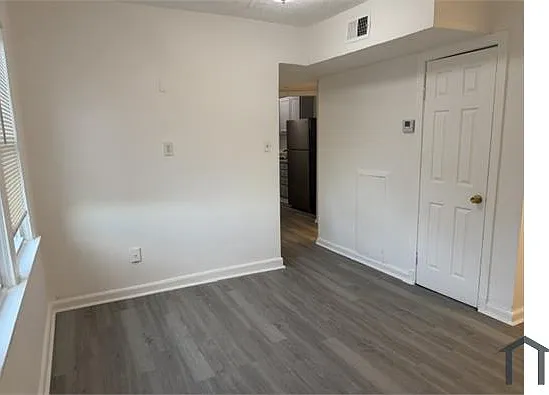 3141 Buena Vista Ter SE #3 — Photo 4