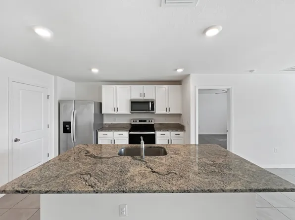 5563 SW 43rd Ct, Ocala, FL 34474