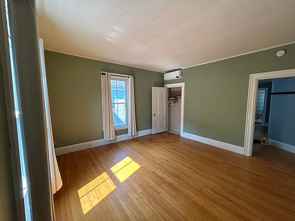 3rd image of 41 Pitt St