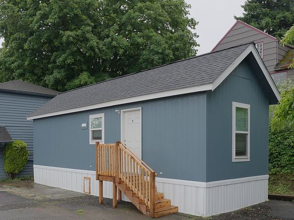4720 NE 110th Ave UNIT 1