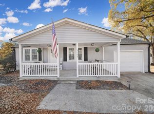 3104 Taxahaw Rd, Lancaster, SC 29720