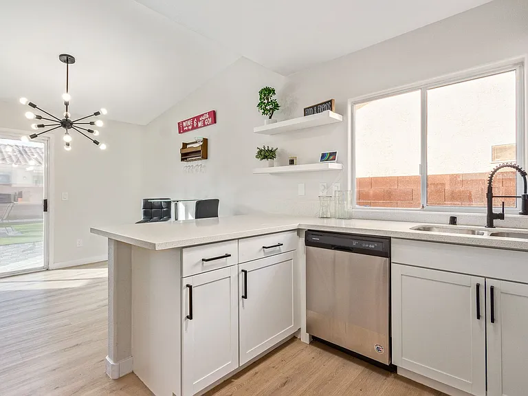 4929 Ferrell St — Photo 18