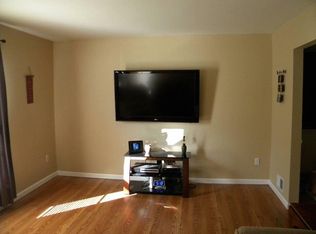 773 University Dr, Waldorf, MD 20602