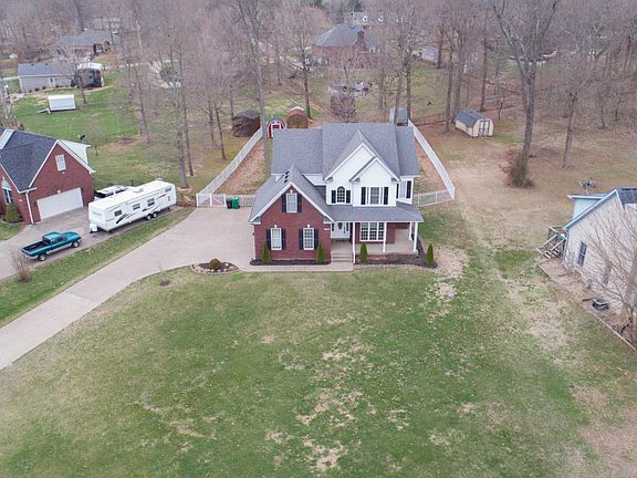 5th image of 796 Floyds Fork Dr