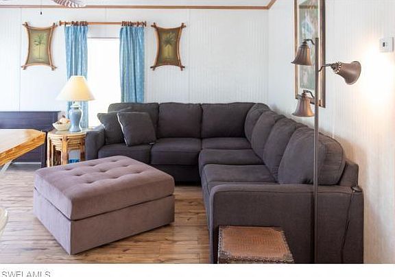 4th image of 129 Flicker Ln