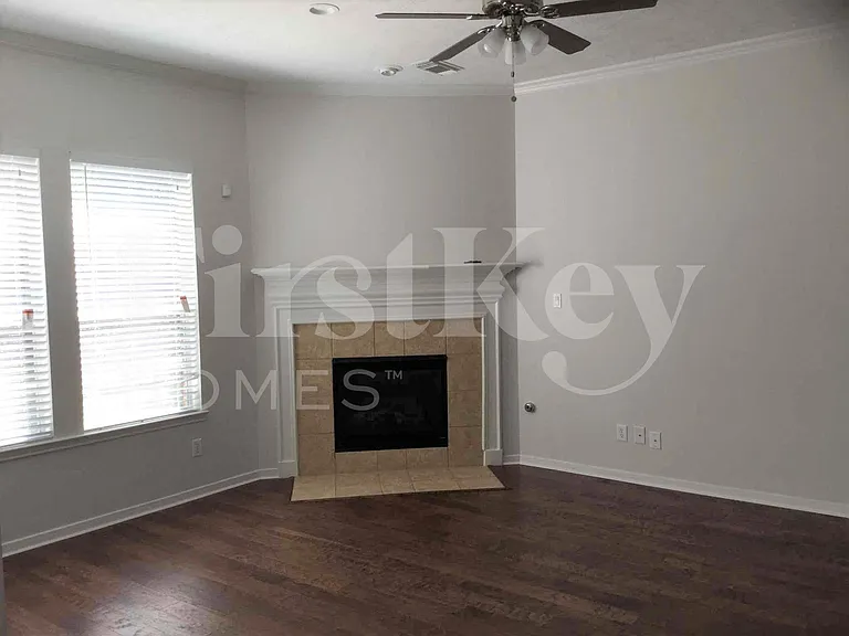 21735 Orange Maple Ct — Photo 4
