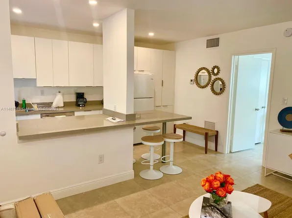 100 Sunrise Dr APT 24, Key Biscayne, FL 33149
