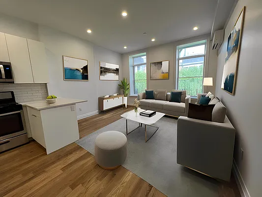 Rented by Oxford Property Group | media 26