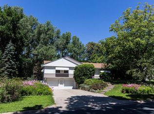 1191 Tiller Ln, Arden Hills, MN 55112