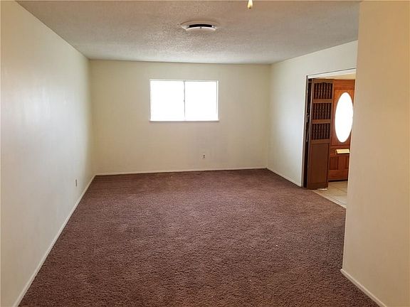 4th image of 7001 Southhaven Dr