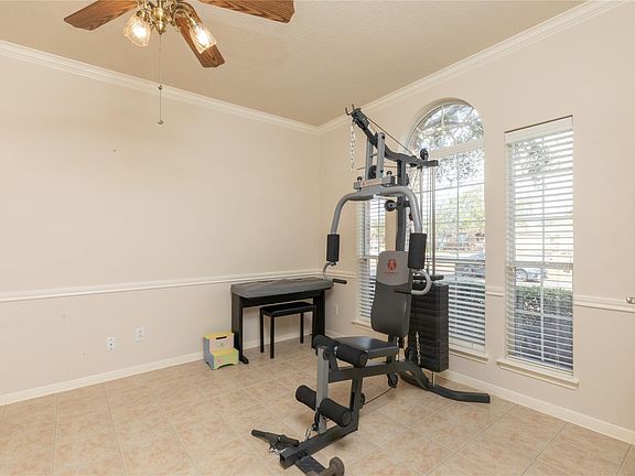 5th image of 2418 Pine Brook Ct