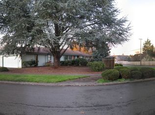 2197 Law Ln, Eugene, OR 97401