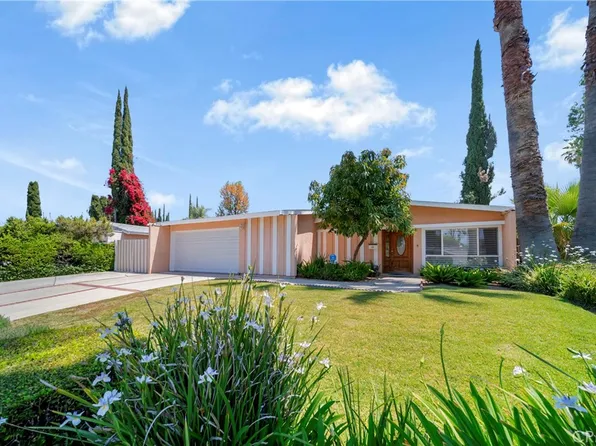 22934 Valerio St, West Hills, CA 91307