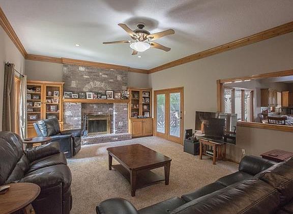 4th image of 2925 NW Westbrooke Cir