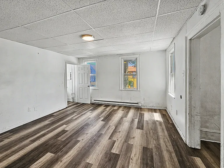 602-604 Prospect Ave #602 — Photo 3