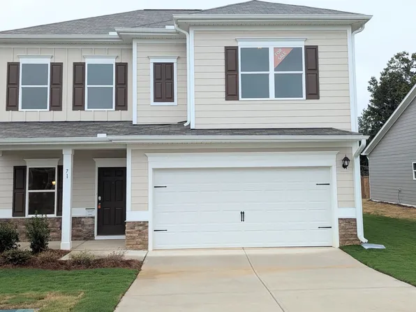 71 Chardonnay Dr, Lillington, NC 27546