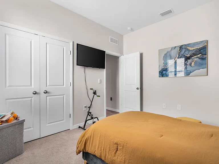 2516 Osprey Peak Way — Photo 17
