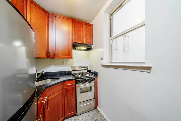 Rented by Douglas Elliman | media 4