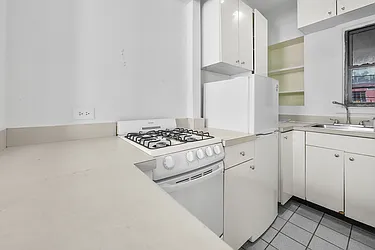 Rented by Charney Real Estate LLC