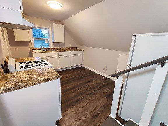 2nd image of 757 3rd St