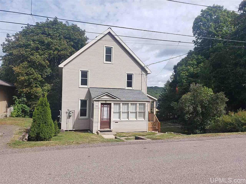 1st image of 606 Calverley Ave