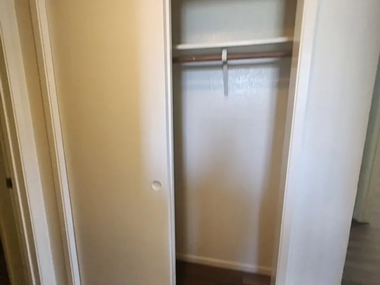 5901 Ming Ave #4 — Photo 10