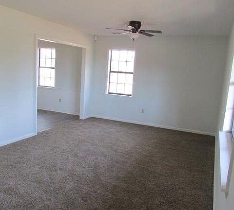 2nd image of 105 Lou Ellen Ln