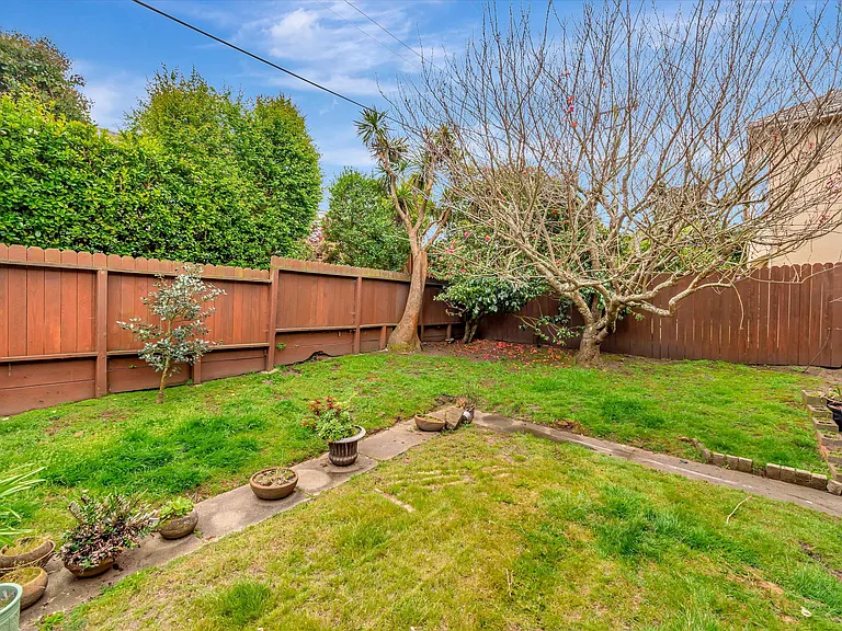 25 Merced Ave — Photo 20