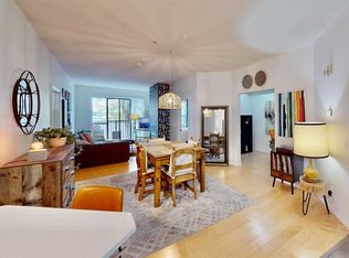 138 N 18th Ave SE #203, Calgary, AB T2G 5P9