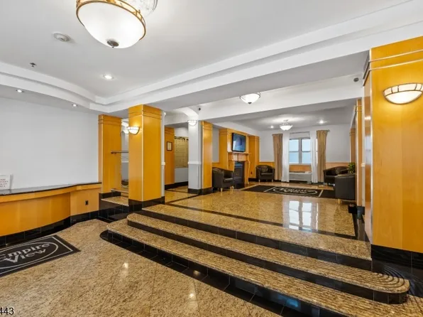 70 S Munn Ave #401, East Orange City, NJ 07018