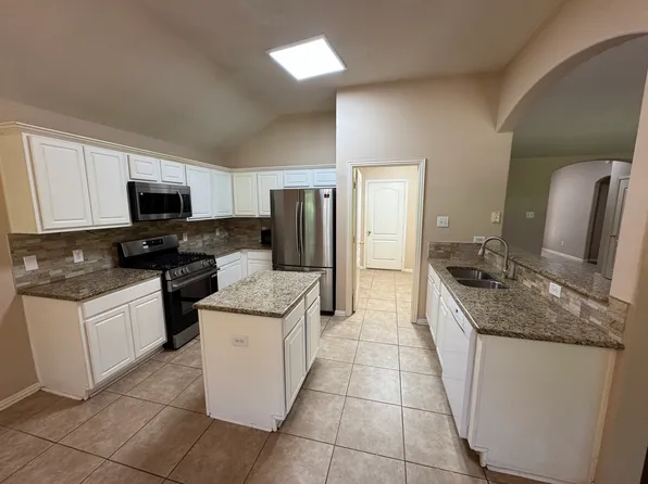 410 Ridgeview Trl, McKinney, TX 75071