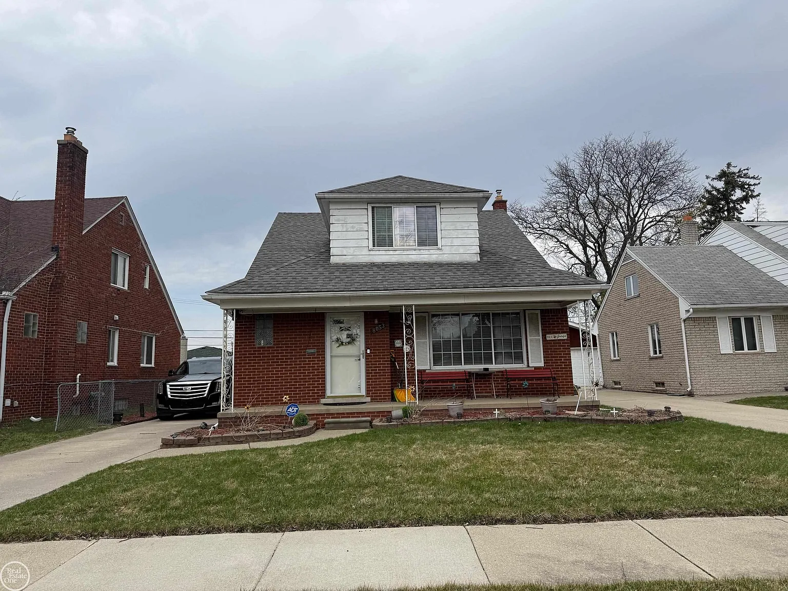 8053 Virginia Park St photo 1