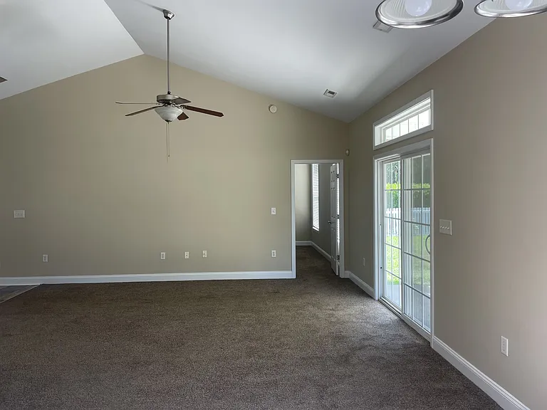 281 White Water Loop — Photo 18