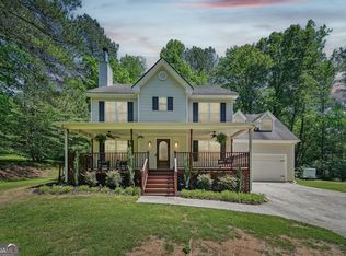 92 Blacks Mill Valley, Dawsonville, GA 30534