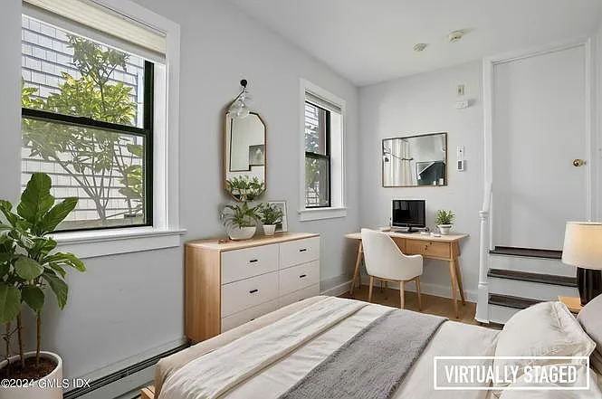 129 N Water St #B — Photo 9