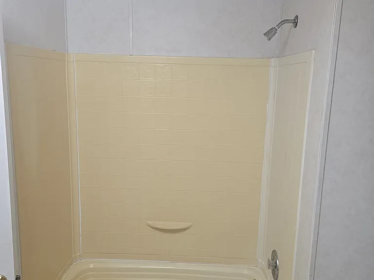 12847 Oak Rd #16 — Photo 7