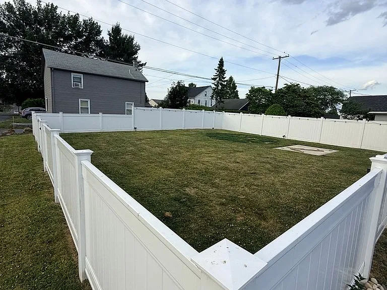 1530 Cottage Ave — Photo 10