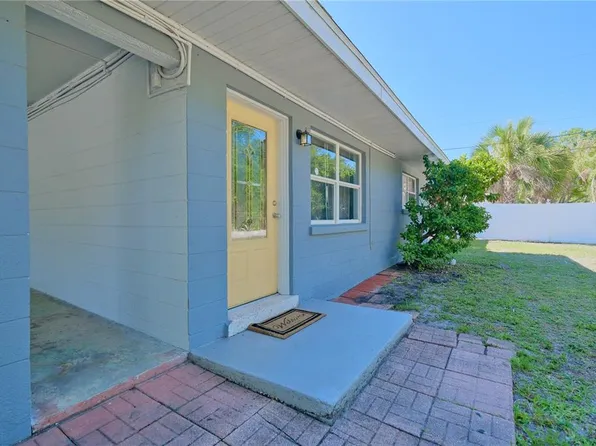 993 Gary St #A & B, Sarasota, FL 34234