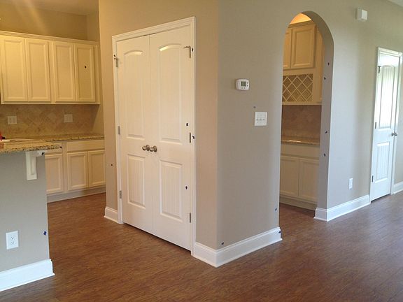 Kitchen pantry