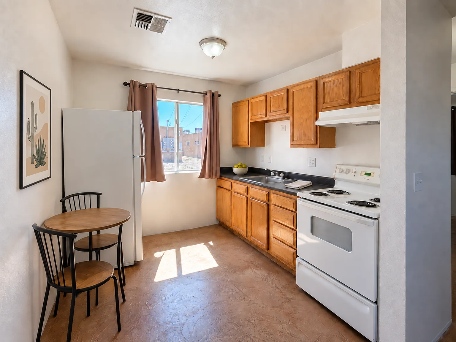3224 W Madison St — Photo 2