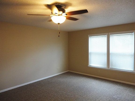 5th image of 5317 Lily Pad Ln
