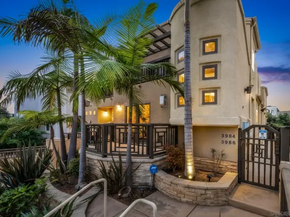 3986 Riviera Dr, San Diego, CA 92109