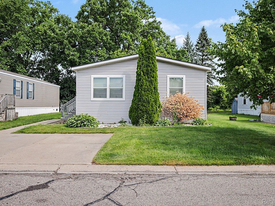1st image of 2700 Shimmons Rd #177