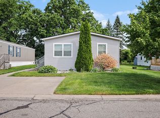 2700 Shimmons Rd #177, Auburn Hills, MI 48326