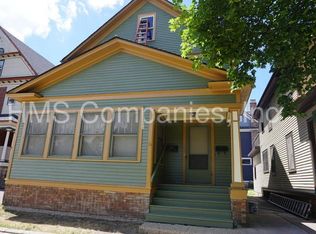 724 S Burdick St, Kalamazoo, MI 49007