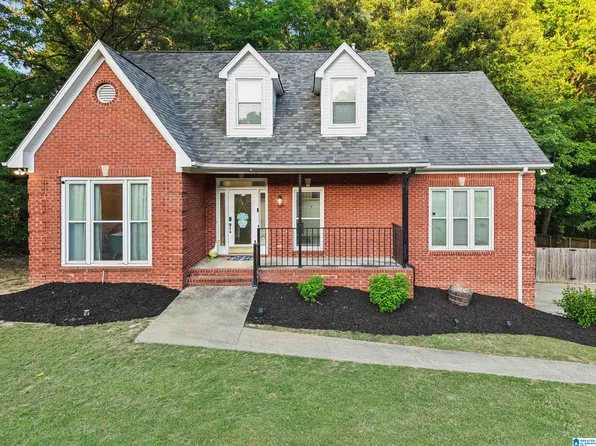 7838 Laura St, Leeds, AL 35094