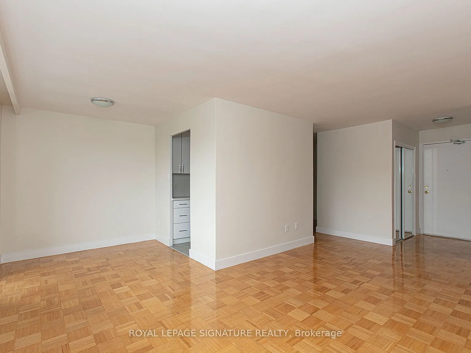 2 bed, $2,595 — Photo 2