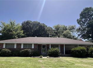 200 Griffith St, Pineville, LA 71360