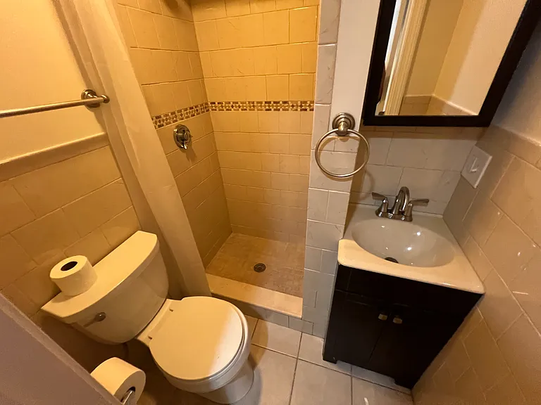 96 Washington Street — Photo 12