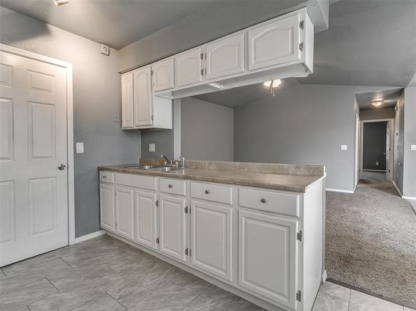 oklahoma-city-oklahoma-21949180 picture